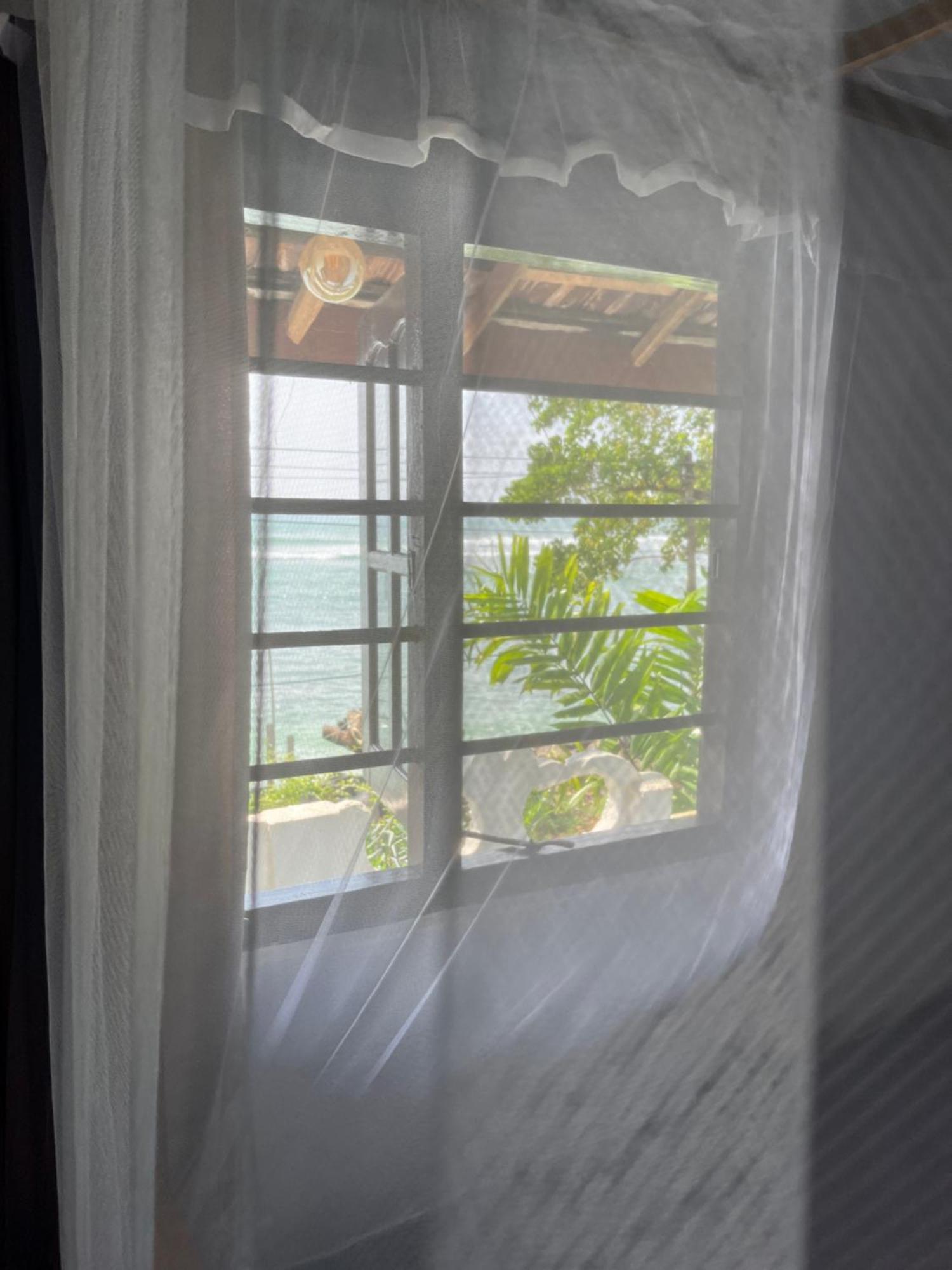 Polhena Just Another Guesthouse מראה חיצוני תמונה